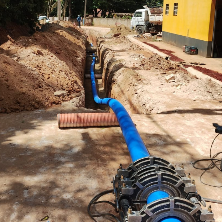 ADUTORA EM PEAD (2).png